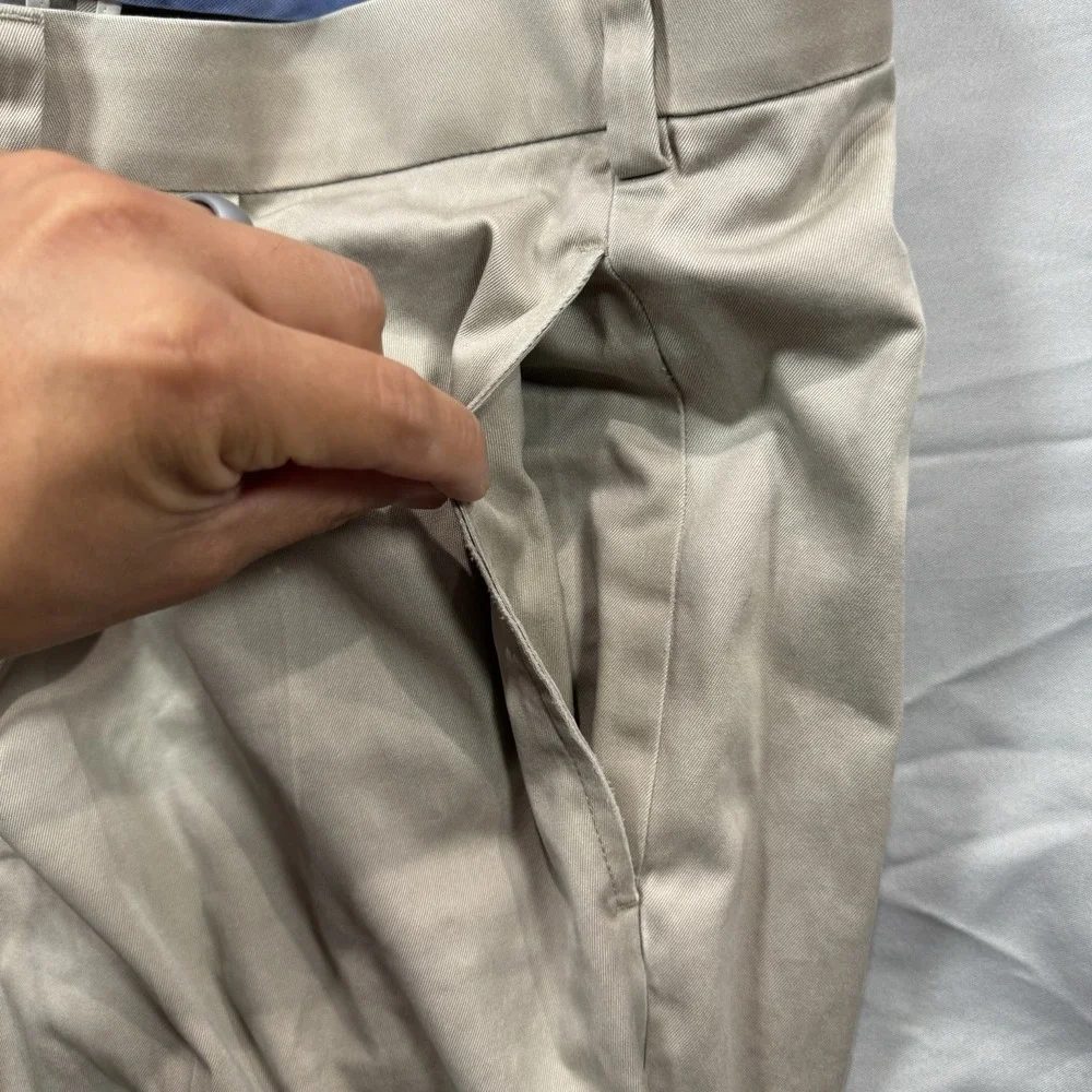 Brooks Brothers Chino Pants Mens 42x30 Beige Cotton Stretch Advantage Elliot Fit